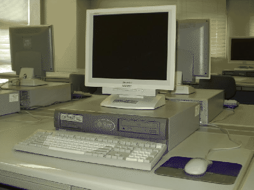 ���[�N�X�e�[�V�����̗�